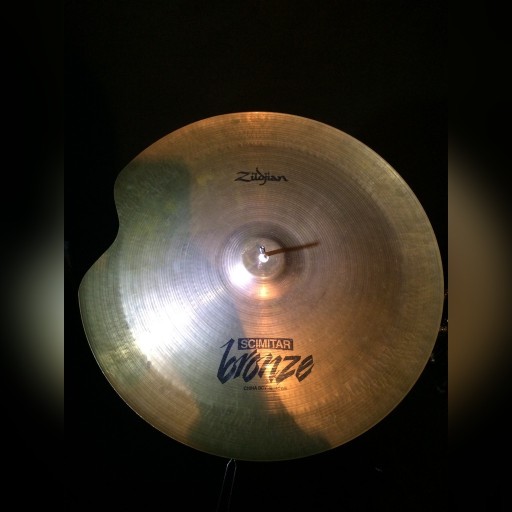 Zdjęcie oferty: CHina BOY 18"  ZILDJIAN z serii SCIMITAR BRONZE