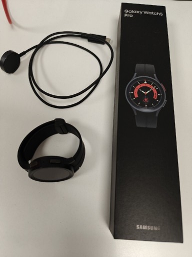 Zdjęcie oferty: Samsung Galaxy Watch5 Pro Czarny Gwarancja Idealny