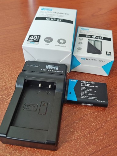 Zdjęcie oferty: Ładowarka  USB NOWELL i Bateria NP-BX1 do Sony