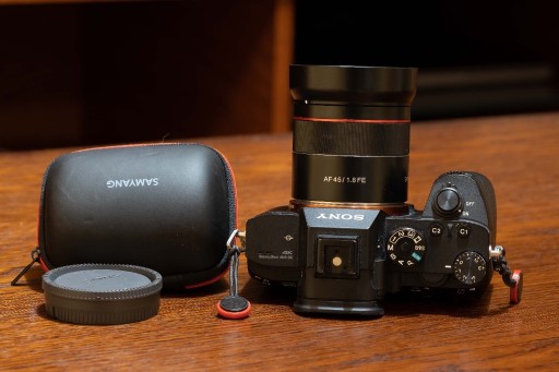 Zdjęcie oferty: Samyang AF 45 1.8 Sony FE