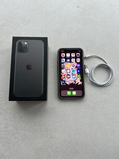 Zdjęcie oferty: IPhone 11 Pro Space Gray, pudełko, kabel