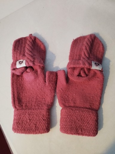 Zdjęcie oferty: Rękawiczki z serduszkiem ciepłe na zime dzieci 