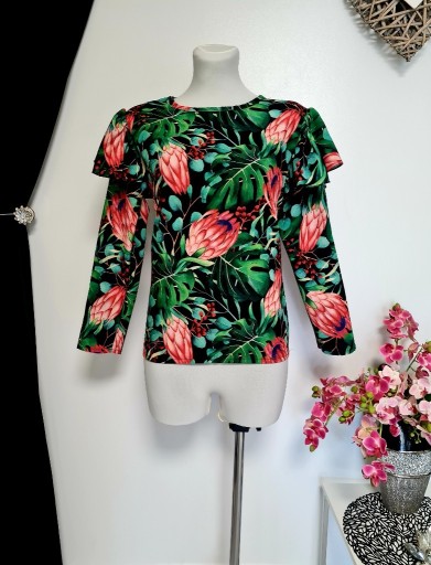 Zdjęcie oferty: 324. Elegancka czarna bluzka w kwiaty XL XXL 42 44