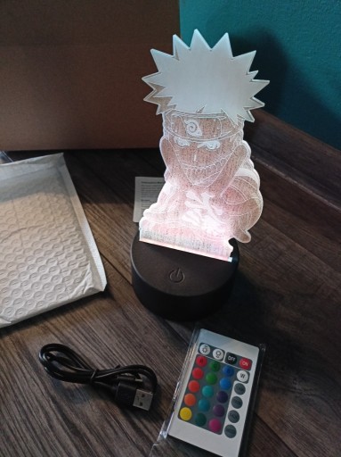 Zdjęcie oferty: Lampka LED nocna na biurko fana Naruto prezent 