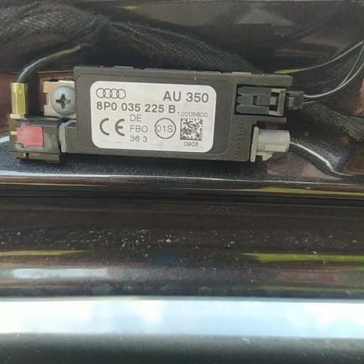 Zdjęcie oferty: Wzmacniacz antenowy Audi OE 8P0035225B A3 8P