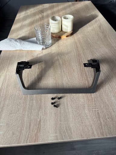 Zdjęcie oferty: Noga podstawa stopa do telewizora Sony 32" KDL-32WE610/615 plus śruby 