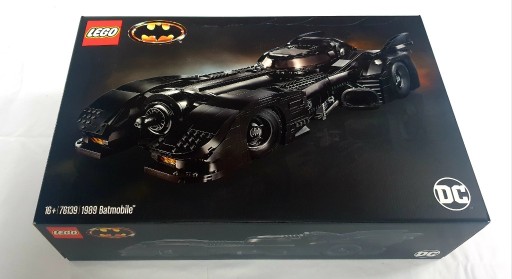 Zdjęcie oferty: Klocki LEGO Batman Movie 76139 1989 Batmobil Nowe