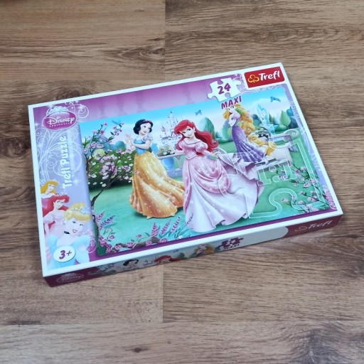 Zdjęcie oferty: Disney - puzzle Trefl 24 elementy