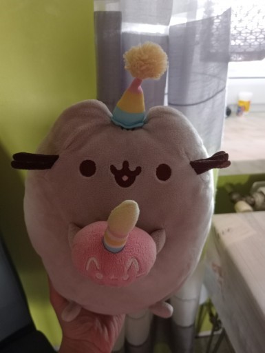 Zdjęcie oferty: Pusheen urodzinowy z babeczką i inne