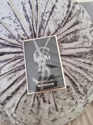 Zdjęcie oferty: Perfumy Black Opium 90 ml. Oryginalne! Zafoliowane