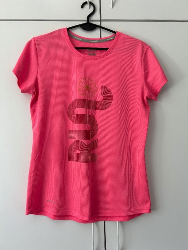 Zdjęcie oferty: Koszulka do ćwiczeń sportowa różowa Nike M