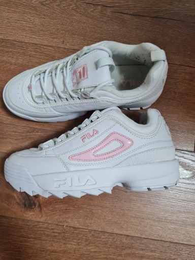 Zdjęcie oferty: FILA ORYGINALNE nr 39