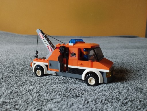 Zdjęcie oferty: LEGO City 7638 Samochód pomocy drogowej