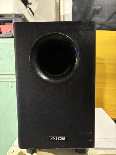 Zdjęcie oferty: Subwoofer Canton Movie 80CX