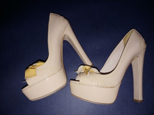 Zdjęcie oferty: Buty szpilko open toe Miu Miu Prada skóra 37