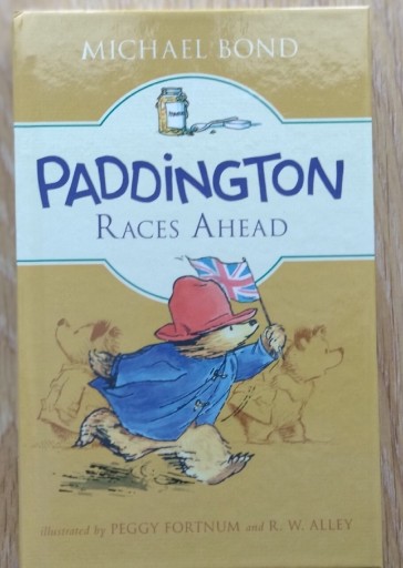 Zdjęcie oferty: Paddington Races Ahead, Michael Bond 