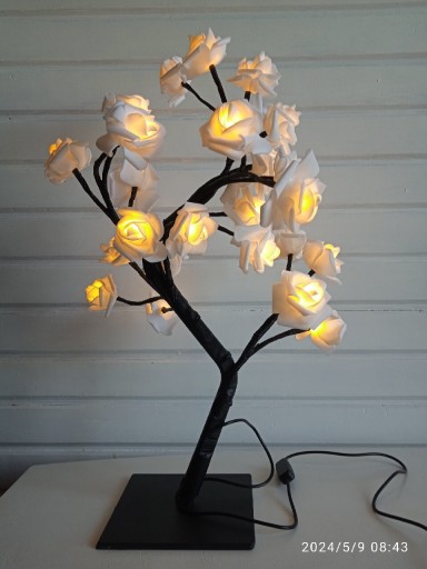Zdjęcie oferty: Lampa ozdoba kwiat 