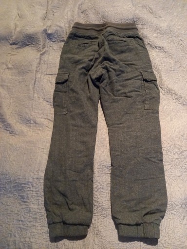 Zdjęcie oferty: Spodnie bawełniane ocieplane szare r. 146 cm