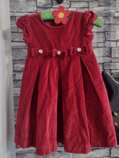 Zdjęcie oferty: Czerwona  sukienka dla dziewczynki  bawełna 3 lata