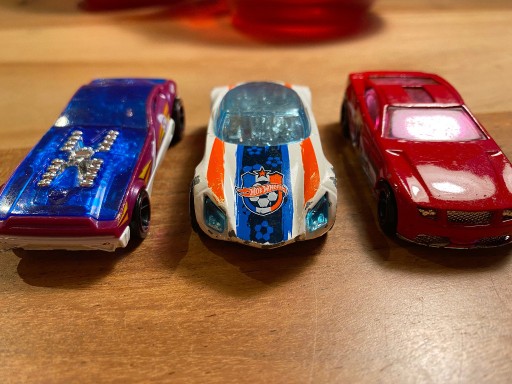 Zdjęcie oferty: zestaw aut Hot Wheels zestaw nr 7