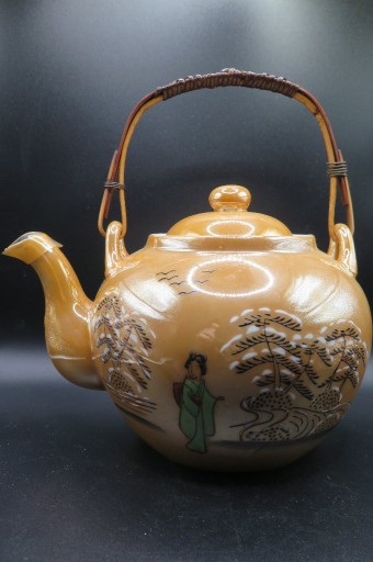Zdjęcie oferty: Japoński porcelanowy dzbanek imbryk do herbaty 