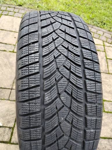 Zdjęcie oferty: opona zimowa Good Year Ultra Grip 235/55R17