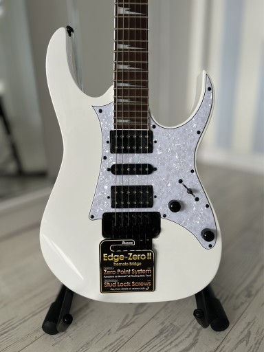 Zdjęcie oferty: Piękna gitara Ibanez RG350DXZ + case Nowa!!!