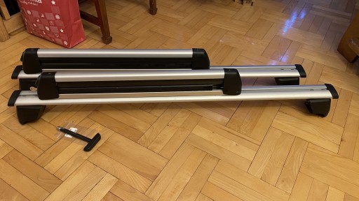 Zdjęcie oferty: Bagażnik Audi Q5 + adapter na narty 8r0071151G