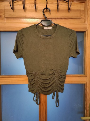 Zdjęcie oferty: Bluzka crop top khaki S Active USA oliwkowy