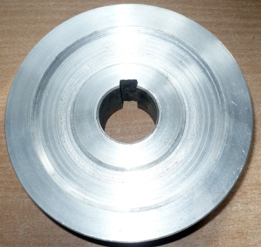 Zdjęcie oferty: Koło pasowe alumini -Fi 15cm/oś-35 mm/pasek-2x17mm