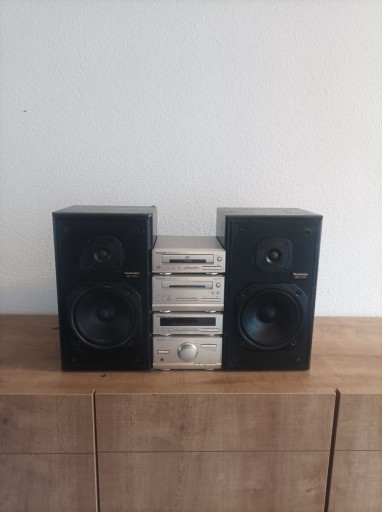 Zdjęcie oferty: Mini wieża Technics