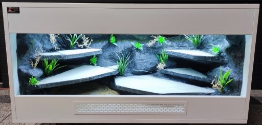 Zdjęcie oferty: terrarium dla agamy jaszczurki 110x50x50