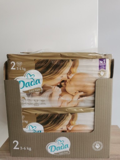 Zdjęcie oferty: Pieluchy Dada Extra Care 2  4x44 = 176 sztuk