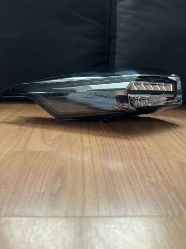 Zdjęcie oferty: Lampa tył Peugeot 308 III 9835299480