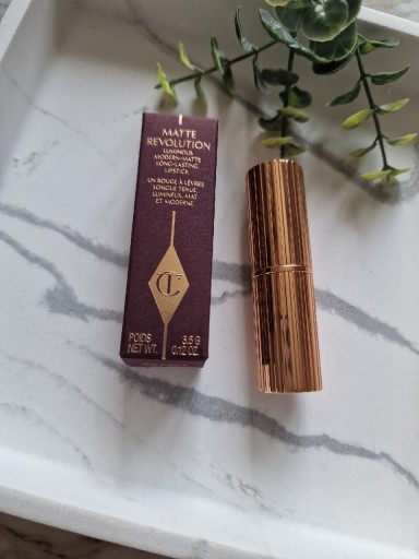 Zdjęcie oferty: Pomadka charlotte tilbury walk of now shame 