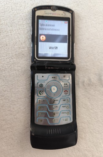 Zdjęcie oferty: Kultowy telefon Motorola V 
