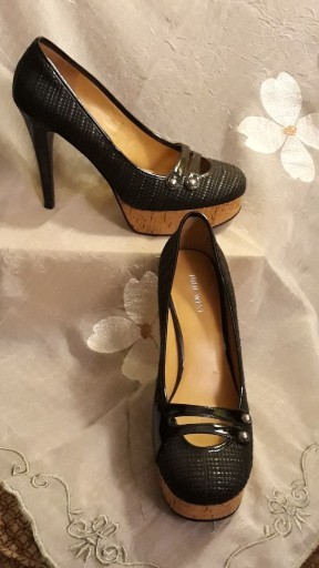 Zdjęcie oferty: buty czółenka szpilki firmy Nine West