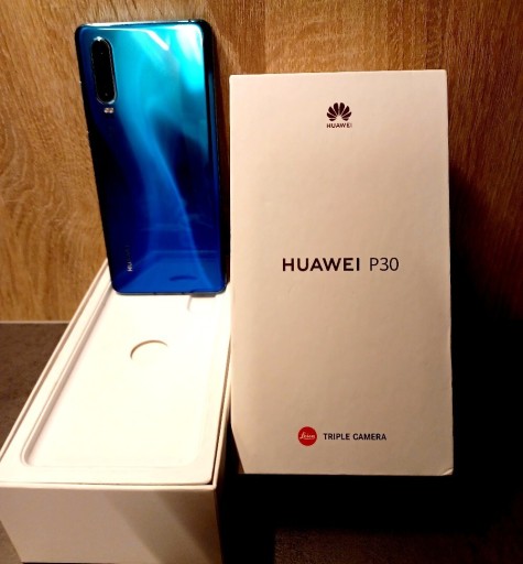 Zdjęcie oferty: HUAWEI P 30  Triple Camera