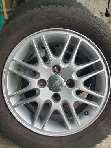 Zdjęcie oferty: Felgi aluminiowe z oponami Ronal Ford  15" 4x108 6Jx15H fi 63.3 