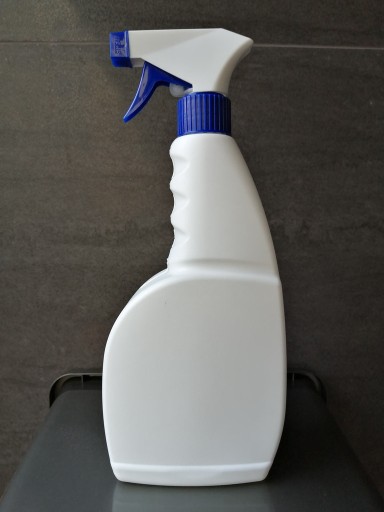 Zdjęcie oferty: Butelka z atomizerem (750 ml)