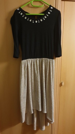 Zdjęcie oferty: Sukienka czarno-złota dla dziewczynki 9-10 l.152cm