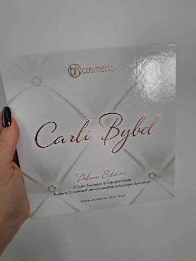 Zdjęcie oferty: Bh Cosmetics Carli Bybel Deluxe Edition paleta 
