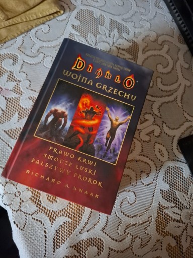 Zdjęcie oferty: Książka trylogia Wojna Grzechu