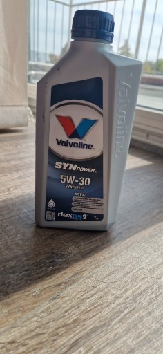 Zdjęcie oferty: Olej silnikowy 1L Valvoline SYNPOWER 5W-30 Dexos2