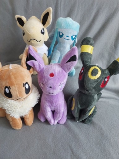 Zdjęcie oferty: Eevee jej ewolucje Umbreon maskotka 5 sztuk