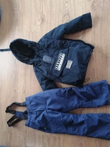 Zdjęcie oferty: Komplet narciarski r. 110/116 granat kurtka spodnie