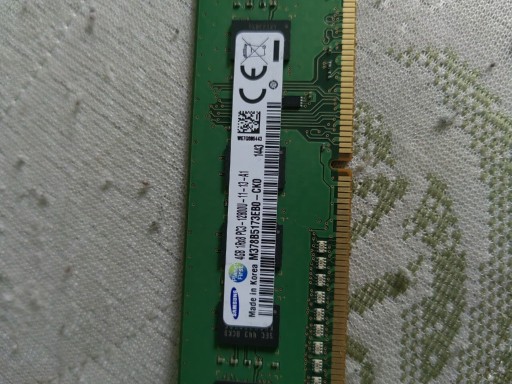 Zdjęcie oferty: SAMSUNG 4GB DDR3 PC3-12800U 1600Mhz