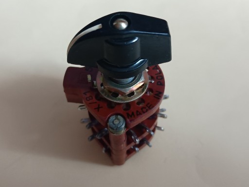 Zdjęcie oferty: Przełącznik obrotowy 5P4NPM  UNITRA