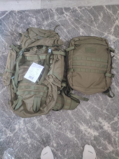 Zdjęcie oferty: Zasobnik wojskowy nowy wraz z małym plecakiem KOMPLET WZOR MON