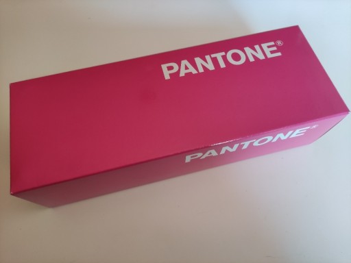 Zdjęcie oferty: Wzornik Pantone 2390 kolorów 2023 r Komplet